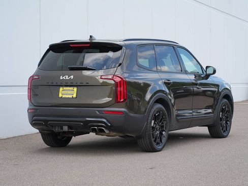 Used 2022 Kia Telluride EX w/ EX Premium Package AWD/4WD image 3