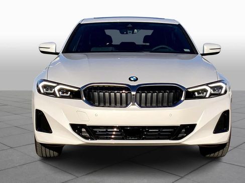 Used 2025 BMW 330i xDrive 330i xDrive w/ Premium Package image 3