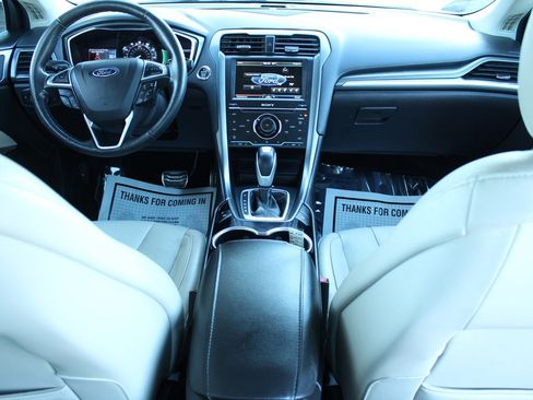 Used 2015 Ford Fusion Titanium image 14