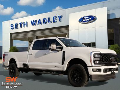 New 2026 Ford F350 Lariat w/ Black Appearance Package