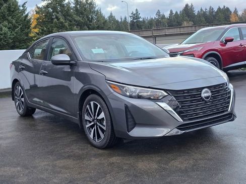 Used 2025 Nissan Sentra SV w/ SV Premium Package image 7