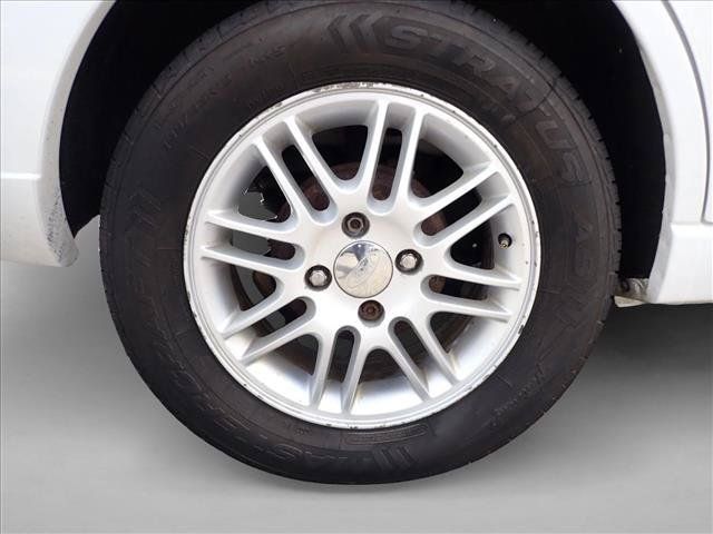 Used 2007 Ford Focus S FWD image 7