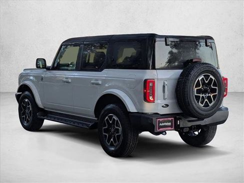 New 2025 Ford Bronco Outer Banks image 8