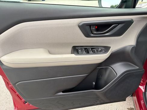 New 2026 Subaru Forester AWD/4WD image 16