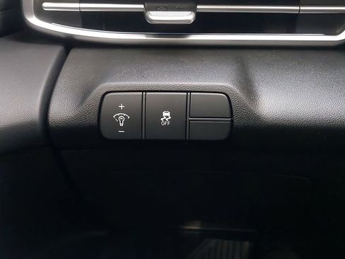 New 2025 Hyundai Elantra SEL w/ Cargo Package image 26