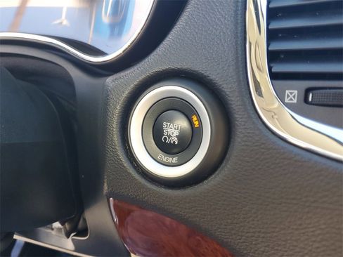 Used 2014 Dodge Durango Limited w/ Mopar Chrome Appearance Group image 32