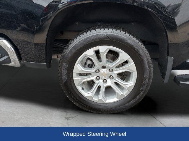 Certified 2023 Chevrolet Silverado 1500 LTZ w/ Z71 Off-Road Package AWD/4WD image 32