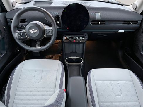 Certified 2025 MINI Cooper S image 10