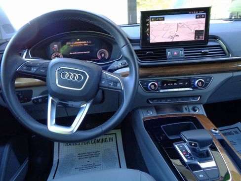 Used 2022 Audi Q5 2.0T Premium Plus AWD/4WD image 11