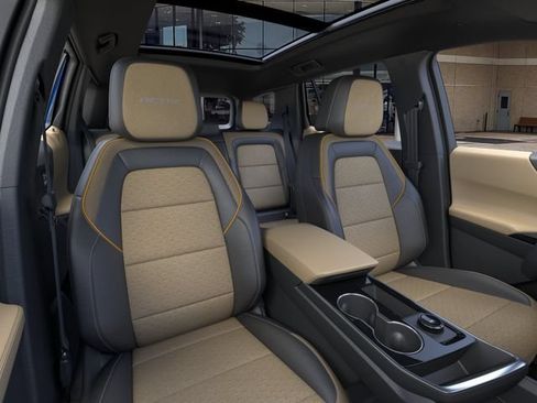 New 2027 Chevrolet Equinox ACTIV w/ Safety and Technology Package FWD image 16