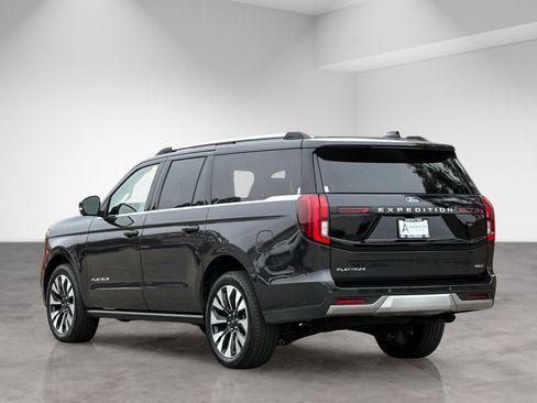 Used 2025 Ford Expedition Max Platinum w/ Driver's Package AWD/4WD image 4