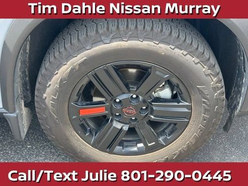 Used 2025 Nissan Rogue SV AWD/4WD image 14