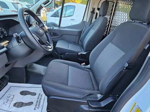 Used 2024 Ford Transit 250 Low Roof w/ Exterior Upgrade Package image 7