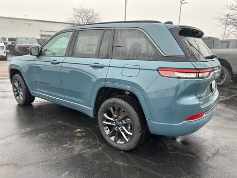 New 2026 Jeep Grand Cherokee Limited AWD/4WD image 3