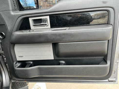 Used 2011 Ford F150 Platinum image 19
