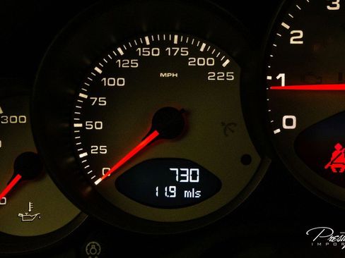 Used 2007 Porsche 911 Turbo image 69