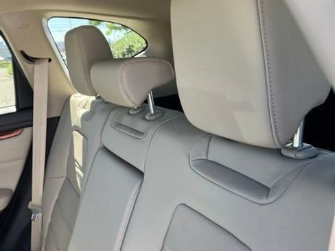 Used 2022 Honda CR-V EX-L image 9