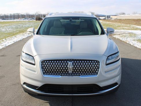 Used 2023 Lincoln Nautilus Reserve w/ Cargo Utility Package image 2