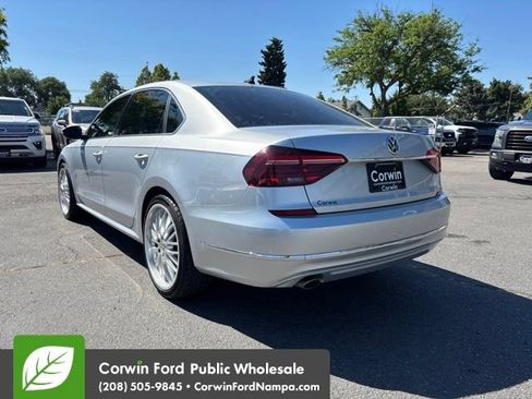 Used 2018 Volkswagen Passat 2.0T SE w/ SE Lighting Package FWD image 7