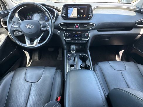 Used 2019 Hyundai Santa Fe FWD image 11