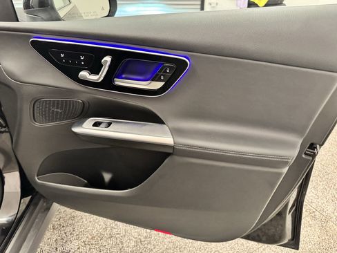 Certified 2025 Mercedes-Benz GLC 300 image 25