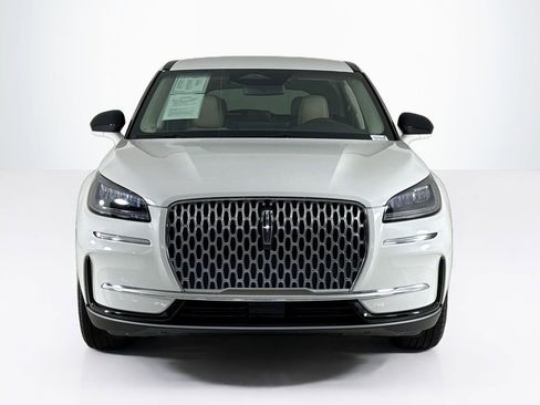 Used 2023 Lincoln Corsair FWD image 8