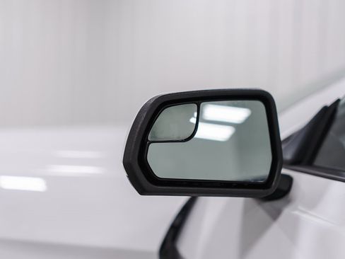 Used 2015 Ford Mustang Coupe w/ Equipment Group 051A image 34