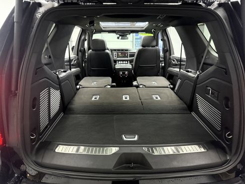 Used 2023 GMC Yukon Denali image 26