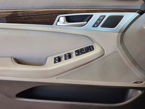 Used 2017 Genesis G80 3.8 w/ Option Group 02 image 23