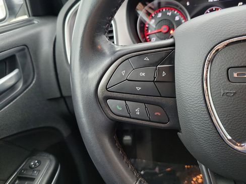 Used 2022 Dodge Charger SXT image 18