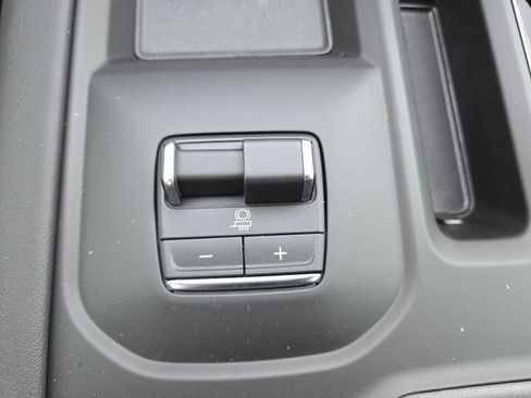 New 2026 GMC Sierra 2500 Denali image 12