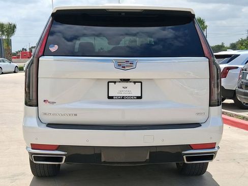 Used 2023 Cadillac Escalade Premium Luxury w/ LPO, Floor Liner Package RWD image 6