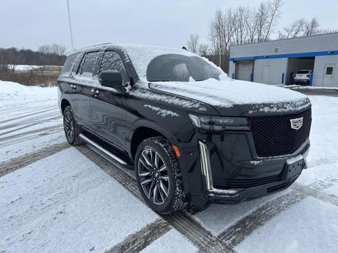 Used 2023 Cadillac Escalade Sport image 7