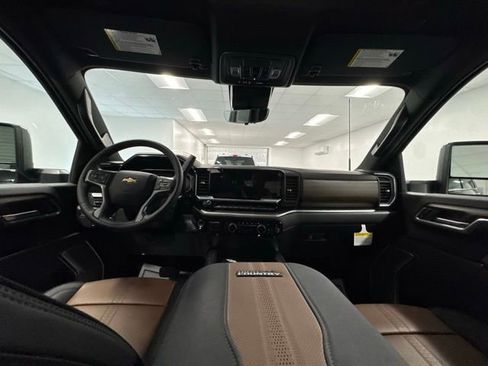 New 2026 Chevrolet Silverado 2500 High Country w/ Technology Package AWD/4WD image 12