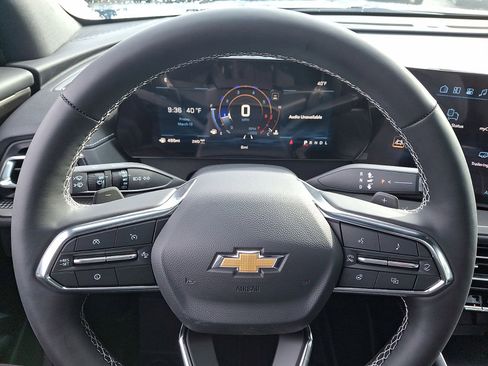 New 2026 Chevrolet Traverse LT w/ Sun and Wheel Package image 17