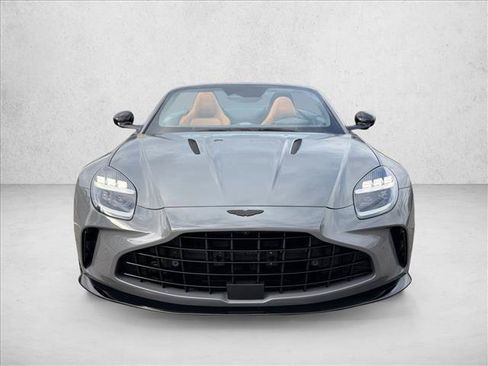 New 2026 Aston Martin V8 Vantage Convertible RWD image 10