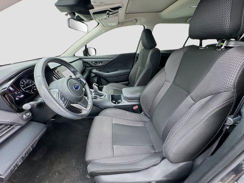 Used 2023 Subaru Outback Premium AWD/4WD image 13