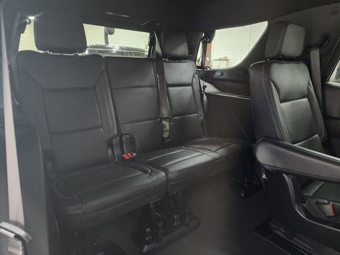Used 2025 GMC Yukon Denali AWD/4WD image 33