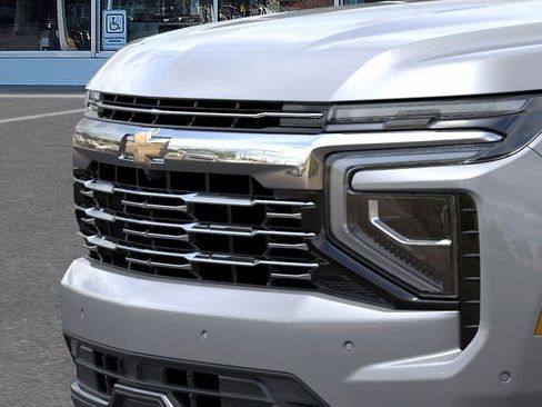 New 2026 Chevrolet Tahoe Premier w/ Sun And Tow Package AWD/4WD image 13