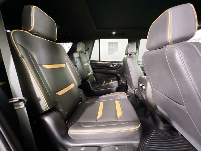 Used 2021 GMC Yukon AT4 w/ Technology Package AWD/4WD image 18
