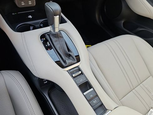 New 2026 Honda HR-V EX-L image 7