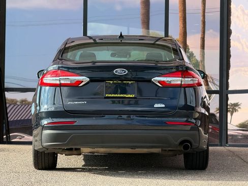 Used 2020 Ford Fusion SEL FWD image 10