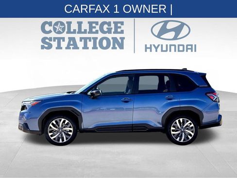 Used 2025 Subaru Forester Touring image 7