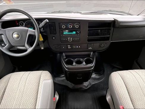 Used 2024 Chevrolet Express 3500 w/ Power Convenience Package RWD image 15