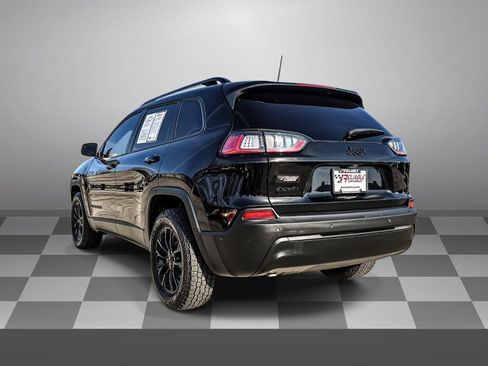 Used 2023 Jeep Cherokee Altitude Lux image 4