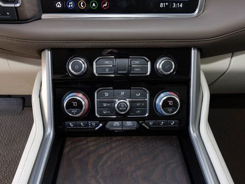 Used 2021 GMC Yukon Denali w/ Denali Ultimate Package image 36