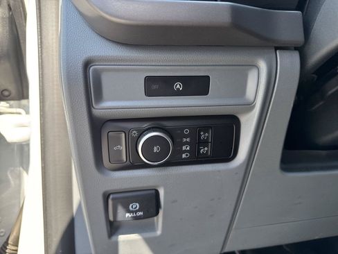 Used 2025 Ford F150 XLT w/ Equipment Group 301A Standard AWD/4WD image 15