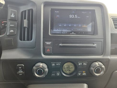 Used 2014 Honda Ridgeline RTL image 22