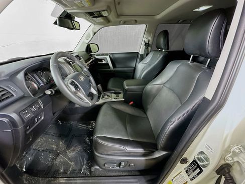 Used 2022 Toyota 4Runner Limited RWD image 15