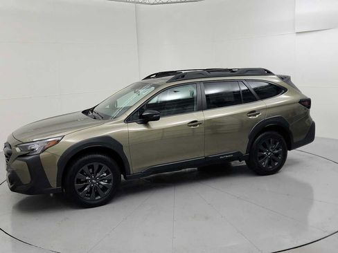 Certified 2025 Subaru Outback Onyx Edition AWD/4WD image 5